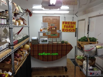 IMG_5199cwffarm trailer mkt booth